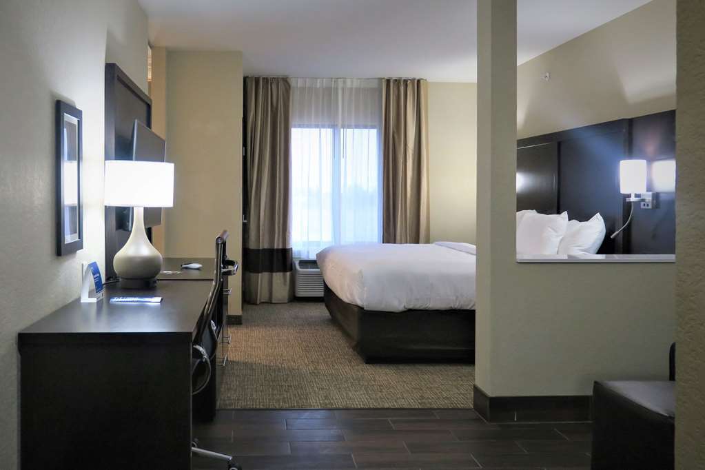 Comfort Inn & Suites Cedar Rapids Cid Eastern Iowa Airport Room photo